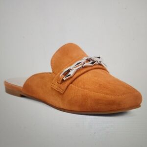 PELLE MODA Suede Haeli Flats Size 7.5